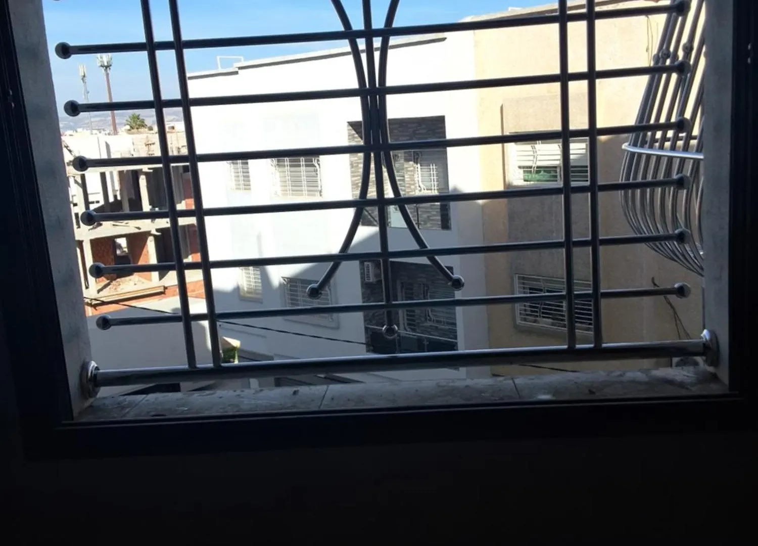 Jungle Au Centre De Marrakech Avec Jacuzzi ! Partager Enregistrerjungle Au Centre De Marrakech Avec Jacuzzi ! Partager Enregistrer Apartment Fes