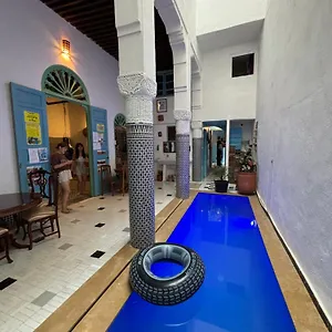 Hostel Backhome, Fès